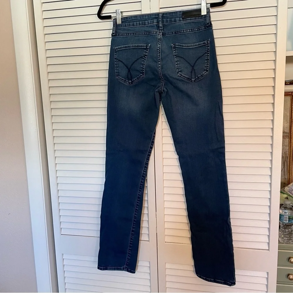 Calvin Klein Straight Legged Jeans - Picture 6 of 6